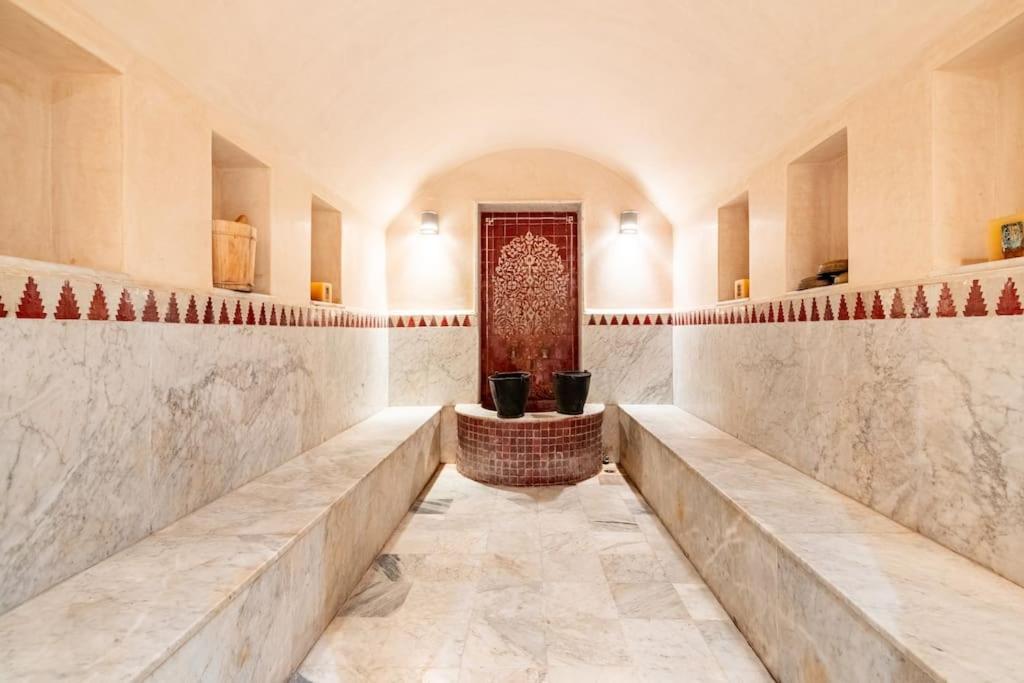 Villa May Sur Le Golf De La Palmeraie With Cooker And Butler Included Марракеш Экстерьер фото
